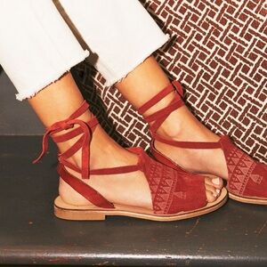 Free People Folk Song Sandal Size 39 EURO